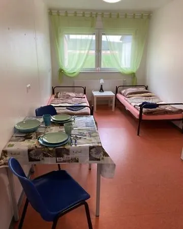 Hostal Unterkunft Dynamic *